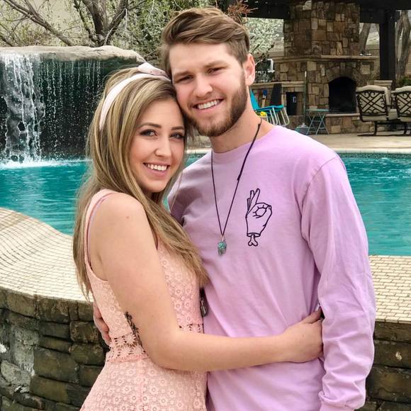 Meet your Posher, Amelia - Picture 1 of 1